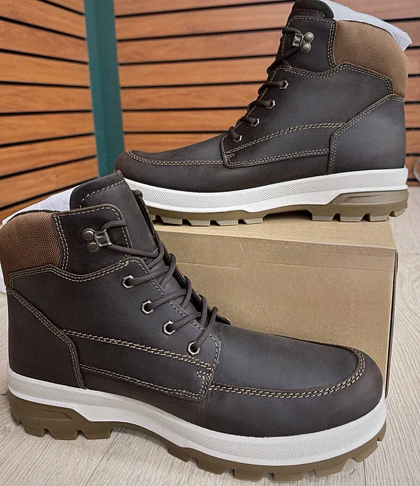 Ecco Rugged Track WP Lace Boot Camel size 9-9.5